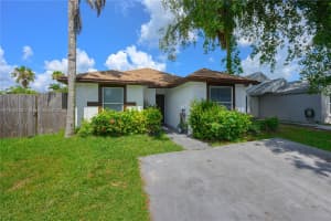 998 Sw 8th Pl Florida City, FL 33034 - MLS#A11858023