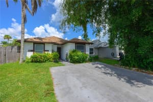 998 Sw 8th Pl Florida City, FL 33034 - MLS#A11858023
