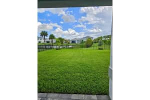 10024 Stockrun Dr Palm Beach Gardens, FL 33412 - MLS#A11858100