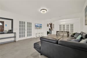 331 189th Ter Sunny Isles Beach, FL 33160 - MLS#A11858115
