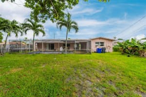 5520 Johnson St, Hollywood