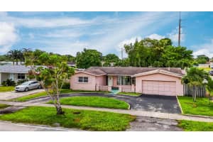 5520 Johnson St Hollywood, FL 33021 - MLS#A11858120