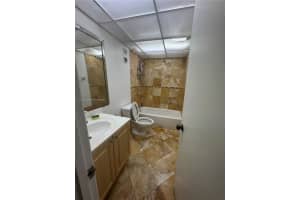 10000 Nw 80th Ct 2149 Hialeah Gardens, FL 33016 - MLS#A11858151