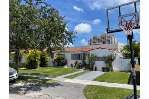 3280 Sw 21st St, Miami
