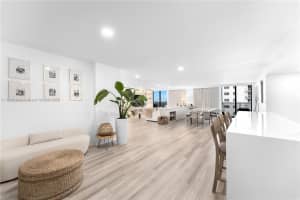 2401 Collins Ave APT 1511, Miami Beach, FL 33140, - MLS#A11858188