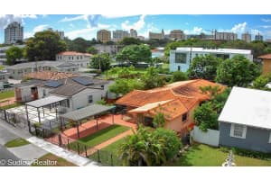 4230 Sw 10th St Miami, FL 33134 - MLS#A11858216