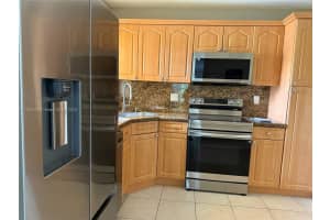 3892 Coral Tree Cir 3892 Coconut Creek, FL 33073 - MLS#A11858234