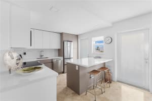 1400 Lincoln Rd 402 Miami Beach, FL 33139 - MLS#A11858235