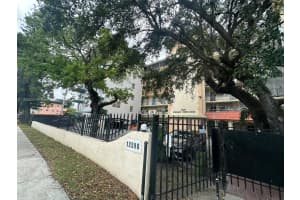 12590 Ne 16th Ave 405 North Miami, FL 33161 - MLS#A11858241