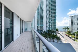 1300 Brickell Bay Dr 704 Miami, FL 33131 - MLS#A11858320
