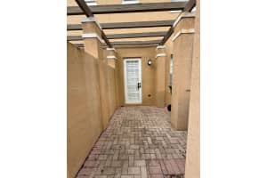 705 SW 147th Ave 705, Pembroke Pines, FL 33027 - MLS#A11858366