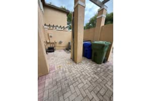 705 SW 147th Ave 705, Pembroke Pines, FL 33027 - MLS#A11858366