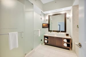 5300 Nw 87th Ave 914 Doral, FL 33178 - MLS#A11858436