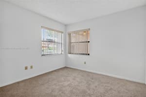1042 Sw 113th Ter 121 Pembroke Pines, FL 33025 - MLS#A11858444