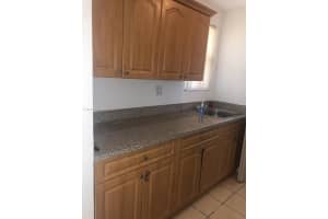 560 NW 114th Ave 203, Sweetwater, FL 33172 - MLS#A11858447