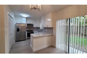 22731 Sw 88th Pl 101, Cutler Bay