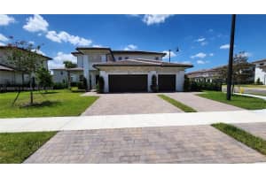 12336 Sw 43rd Ct, Davie