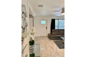 5737 Freedom St, Hollywood, FL 33021 - MLS#A11858578