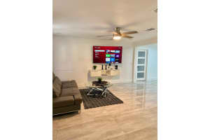 5737 Freedom St, Hollywood, FL 33021 - MLS#A11858578