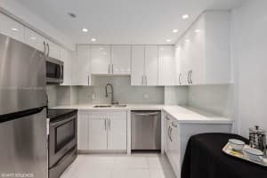 1950 S Ocean Dr 7G, Hallandale Beach, FL 33009 - MLS#A11858593
