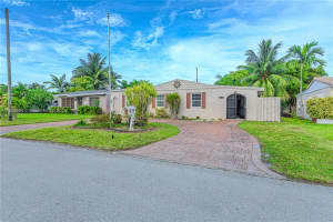 921 N 31st Ct Hollywood, FL 33021 - MLS#A11858596