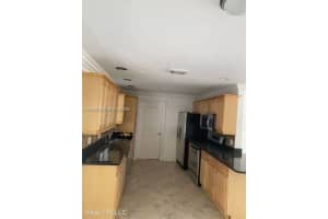 804 Ne 2nd St Hallandale Beach, FL 33009 - MLS#A11858626