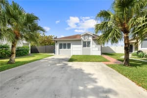 11518 Sw 174th St Miami, FL 33157 - MLS#A11858637