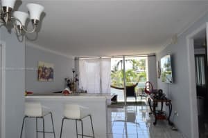 1865 79th St Cswy 4C, North Bay Village, FL 33141 - MLS#A11858652