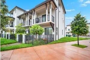 4413 Nw 83rd Path 1 Doral, FL 33166 - MLS#A11858695