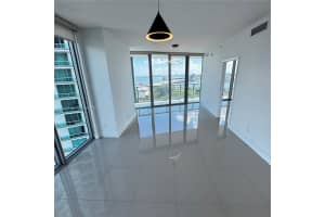888 Biscayne Blvd 2012 Miami, FL 33132 - MLS#A11858704