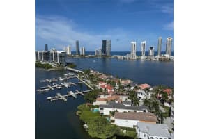 MLS# A11858714, Aventura, Florida 33160