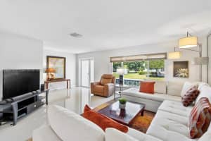 7011 Nw 73rd Ave Tamarac, FL 33321 - MLS#A11858734