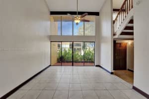 760 E Coco Plum Cir 7, Plantation, FL 33324 - MLS#A11858743