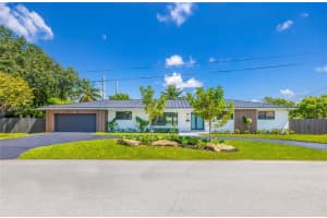 8021 Sw 140th Ter Palmetto Bay, FL 33158 - MLS#A11858753