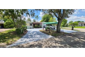 6670 Perry St, Hollywood
