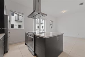 9161 Nw 33rd St Doral, FL 33172 - MLS#A11858815