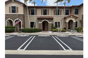 648 SE 32ND AVE 648, Homestead, FL 33033 - MLS#A11858859
