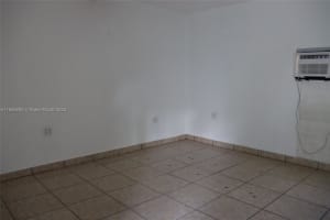 5743 Lincoln St 3 Hollywood, FL 33021 - MLS#A11858893