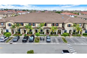 10480 W 33rd Ln Hialeah, FL 33018 - MLS#A11858897
