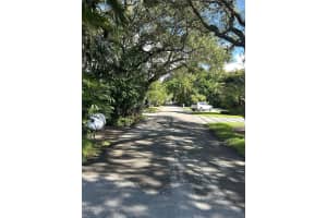 10536 Ne 3rd Ave Miami Shores, FL 33138 - MLS#A11858955