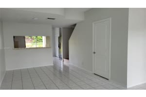 16731 Hemingway Dr Weston, FL 33326 - MLS#A11858957