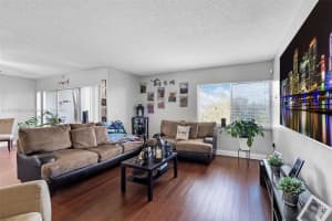 711 N Pine Island Rd 406 Plantation, FL 33324 - MLS#A11858965