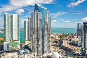 851 Ne 1st Ave 906, Miami