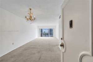 1965 S Ocean Dr 7k Hallandale Beach, FL 33009 - MLS#A11859001