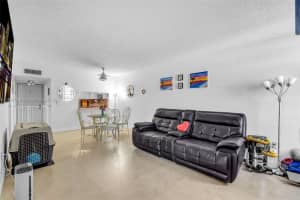 1900 W 68th St F302, Hialeah, FL 33014 - MLS#A11859038