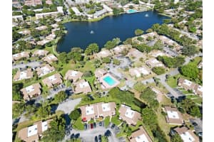 114 Essex Rd 1-36 Hollywood, FL 33024 - MLS#A11859062