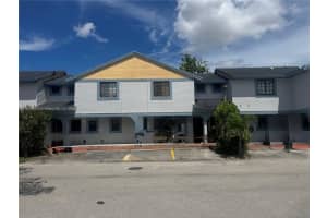 1475 Sw 122nd Ave 4-16, Miami
