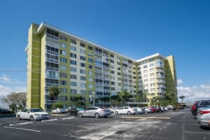 4400 Hillcrest Dr 520c, Hollywood