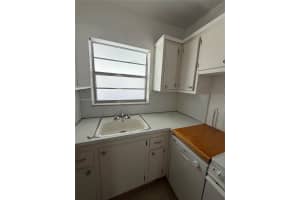1300 N 17th Ave 207 Hollywood, FL 33020 - MLS#A11859079