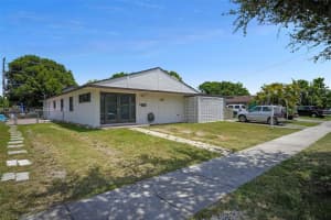 16313 SW 99th Pl, Miami, FL 33157 - MLS#A11859096